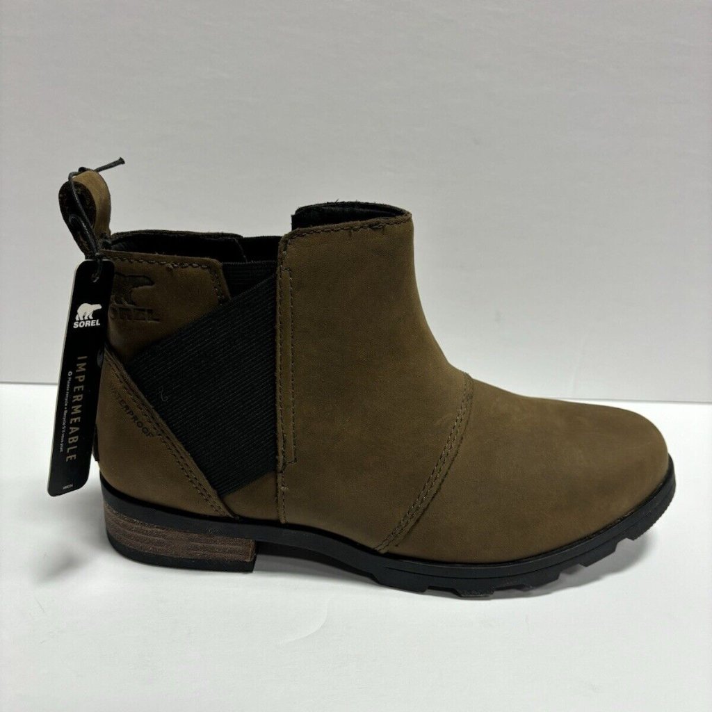 Sorel Women's Emelie, Brown Chelsea Ankle Boots, Size 6 M